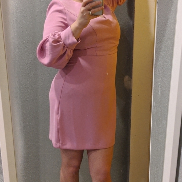 Dress - Picture 3 of 3